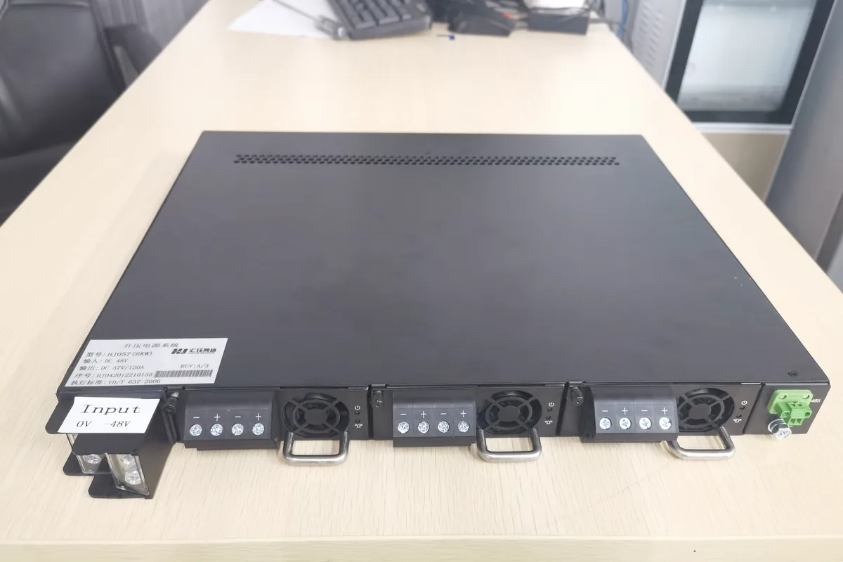 Rack-mount telecom DC power system with front modules